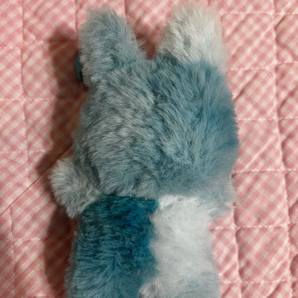 The Monsters Blue Plush Keychain - Picture 3 of 3